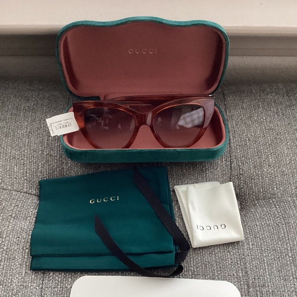 Gucci Core 53mm Cat Eye Sunglasses - Picture 1 of 11